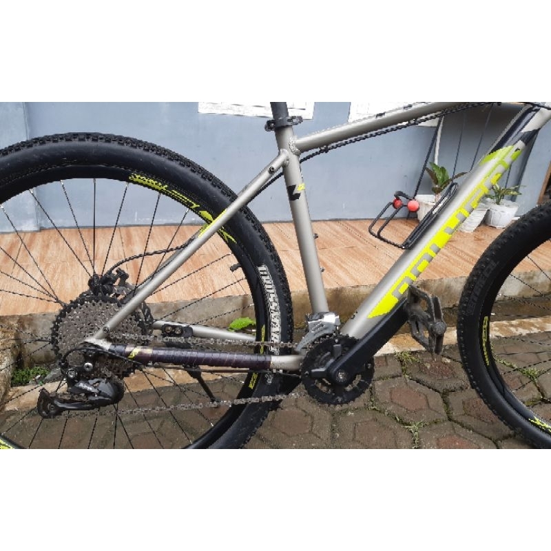 Sepeda MTB Polygon Premier 5 2021 Size M 27.5