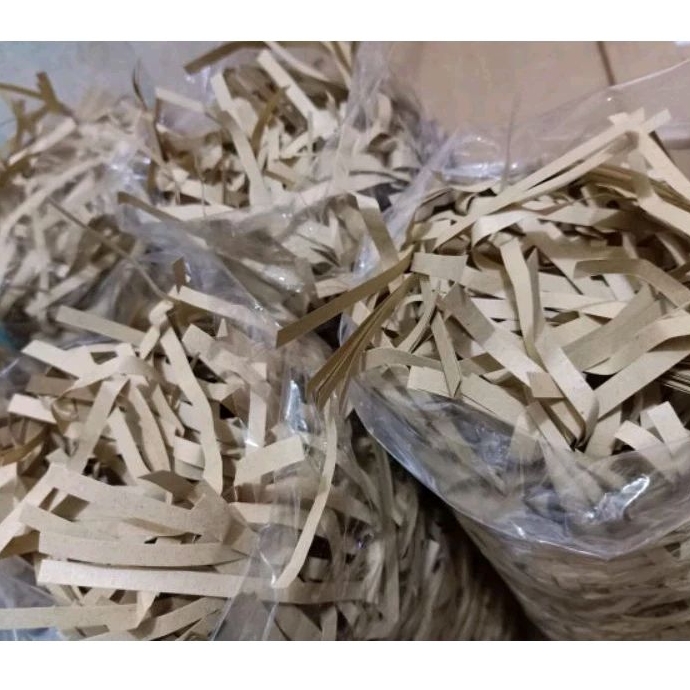 

Shredded Paper / Kertas Cacah Isi 500 Gr Samson / Kraft 80 Gsm