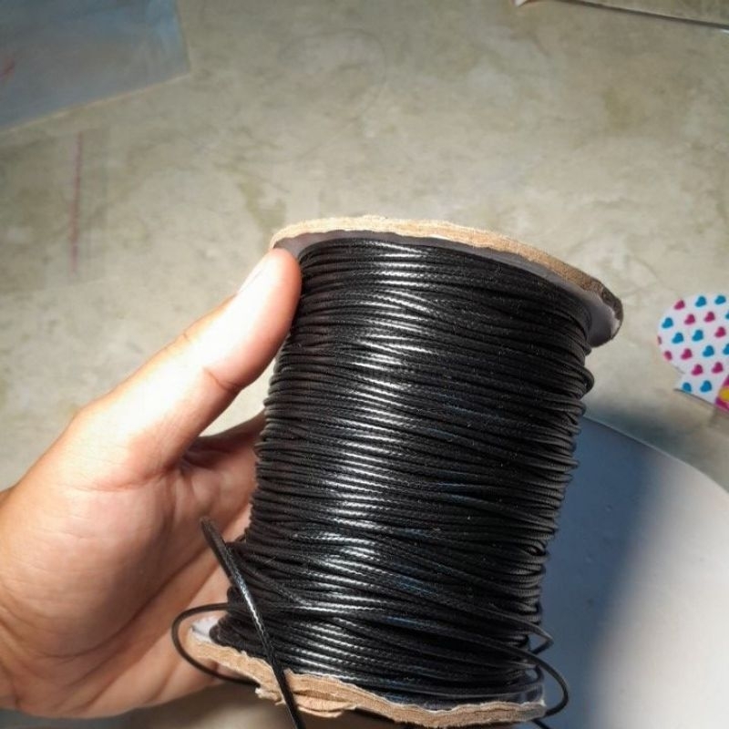 

Tali Korea warna Hitam