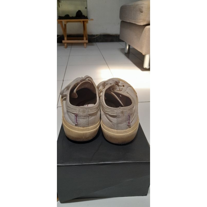 Preloved Compass Gazelle Low Cream