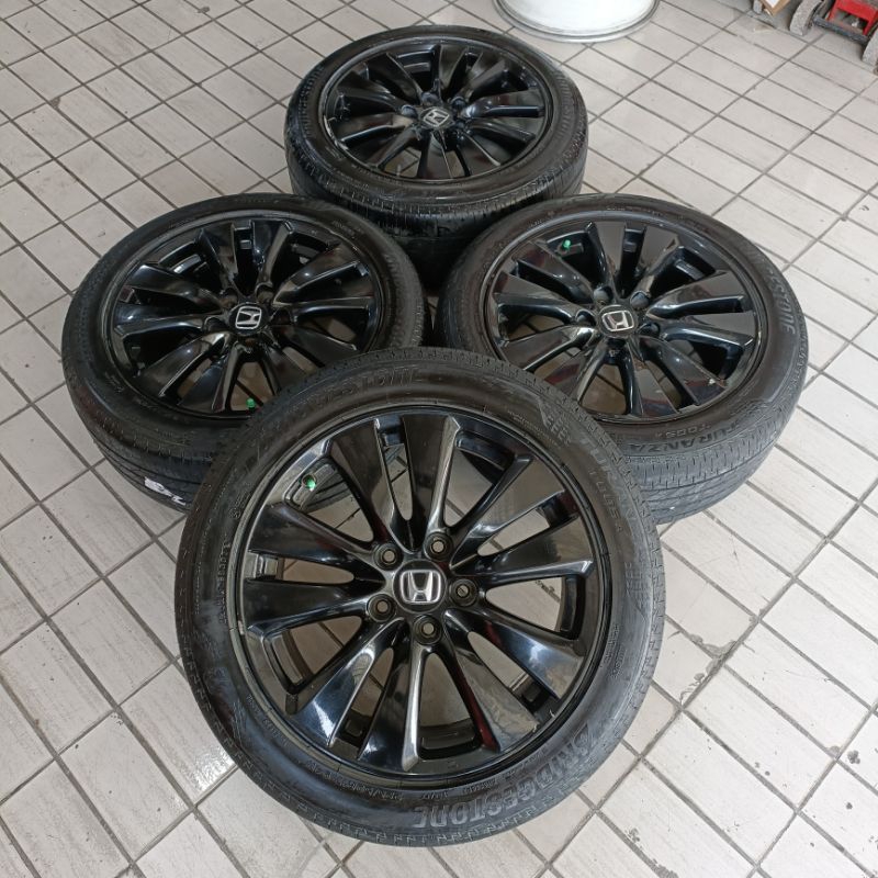 Velg Mobil Bekas Std Honda Accord Ring 17 Hole 5x114.3 Ban 225/50 R17