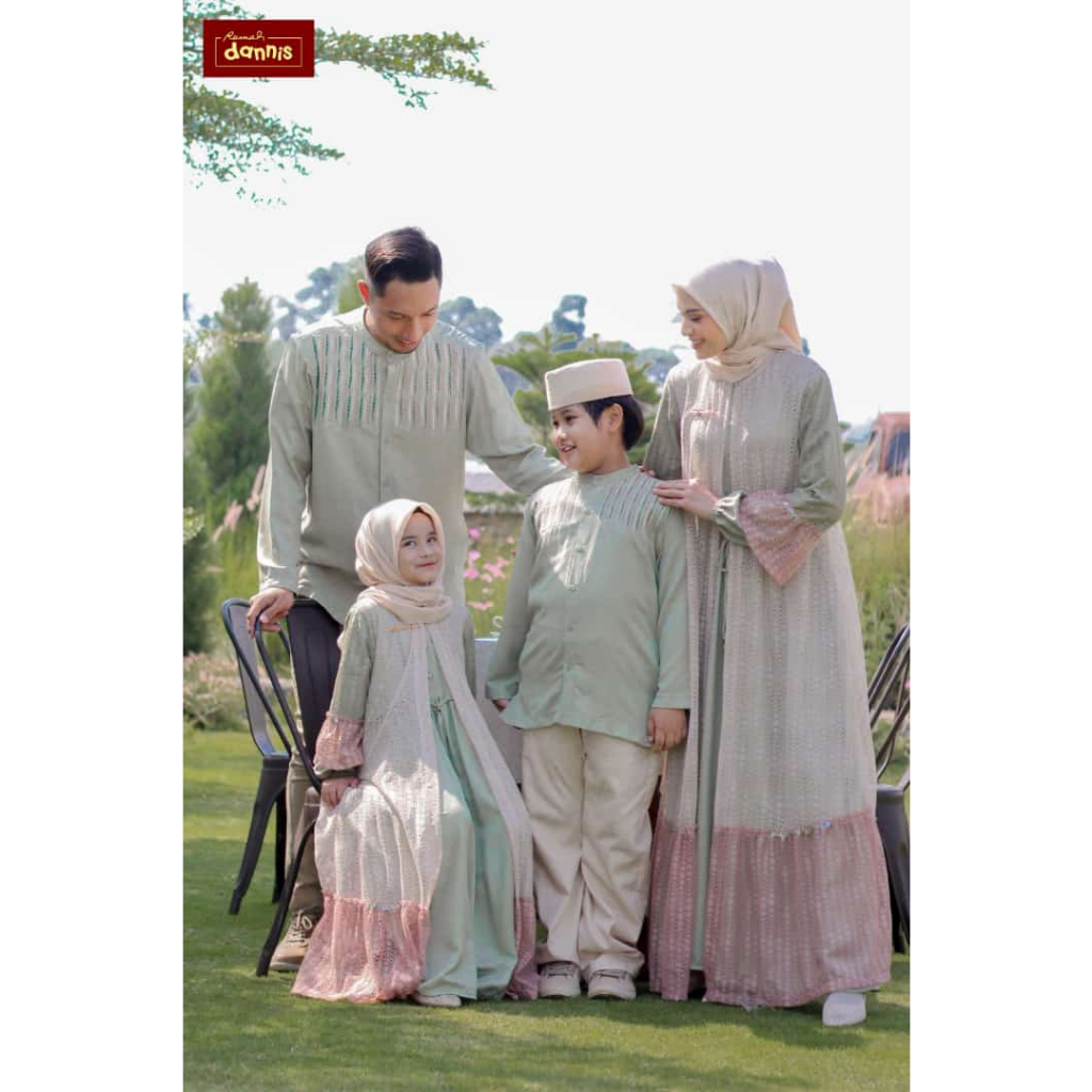 DANNIS SARIMBIT D ROYAL LACE FAMILY