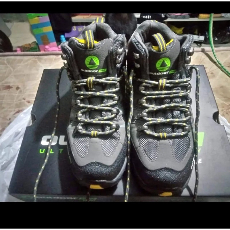 sepatu outdoor pro lynk