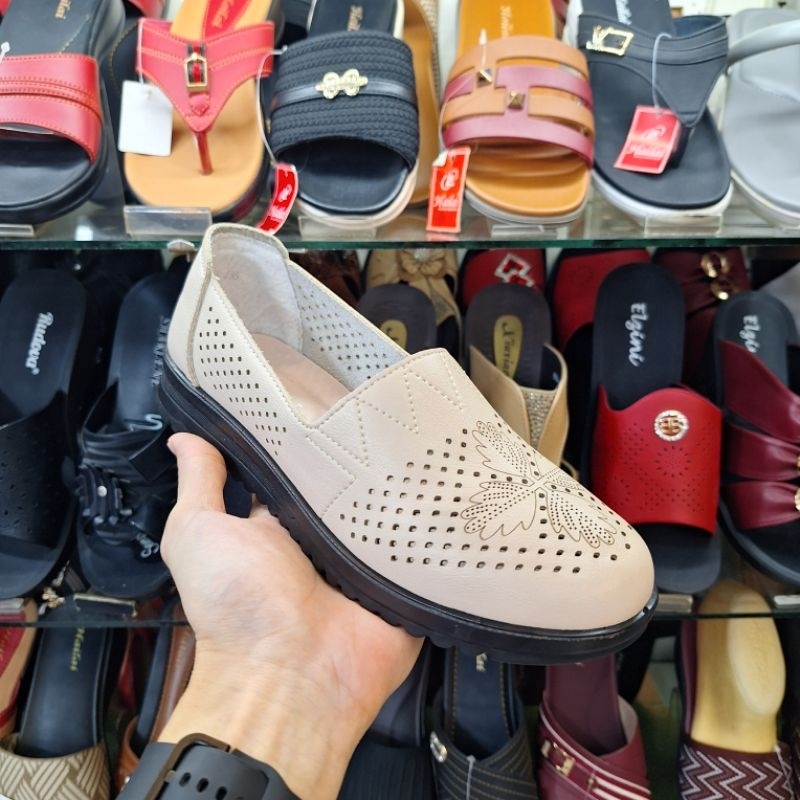 Sepatu Pancus Tipis Import Elgini hitam