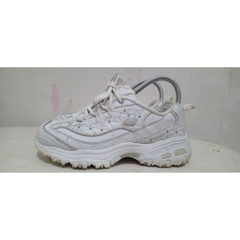 Sepatu Skechers D'lites Glamour Feels Low White
