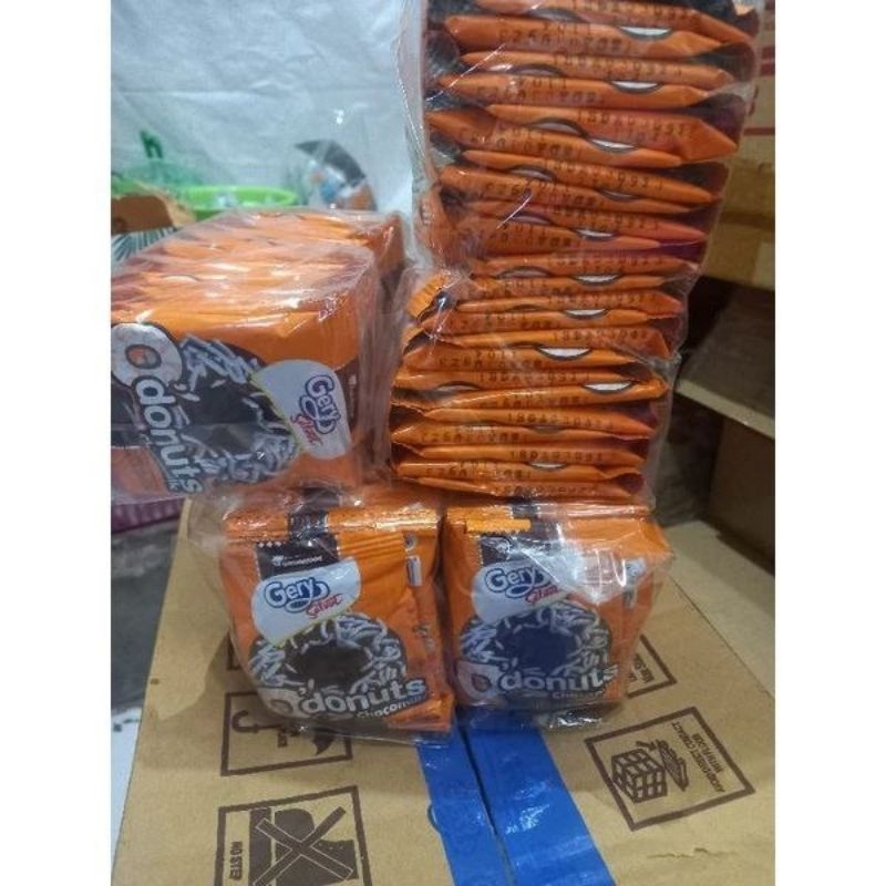 

GERY SALUT O'donuts chocomilk 1pack isi 24pcs