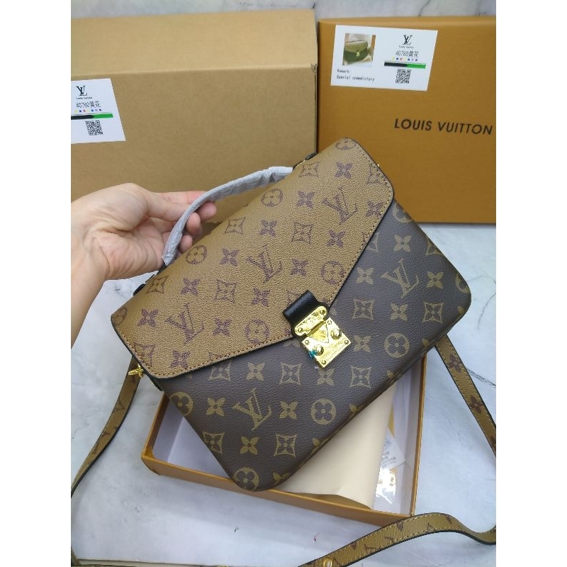 TAS SELEMPANG LV METIS MIRROR