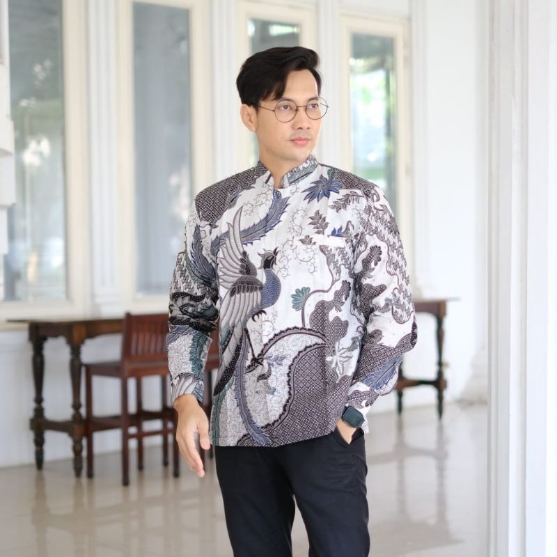 Koko batik pria lengan panjang peksi petak lapis furing