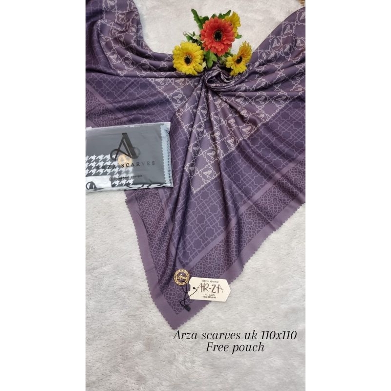 SEGIEMPAT ARZA SCARVES by ARZA