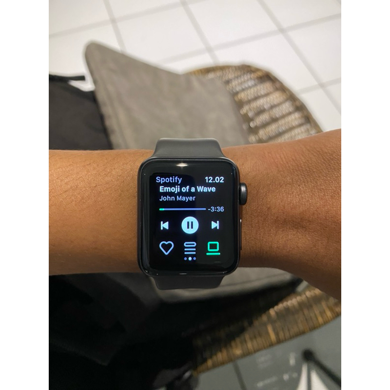 Apple watch 3 like new