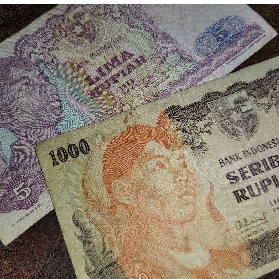 Uang Kuno Kertas 1000 Rupiah 5 Rupiah Tahun 1968