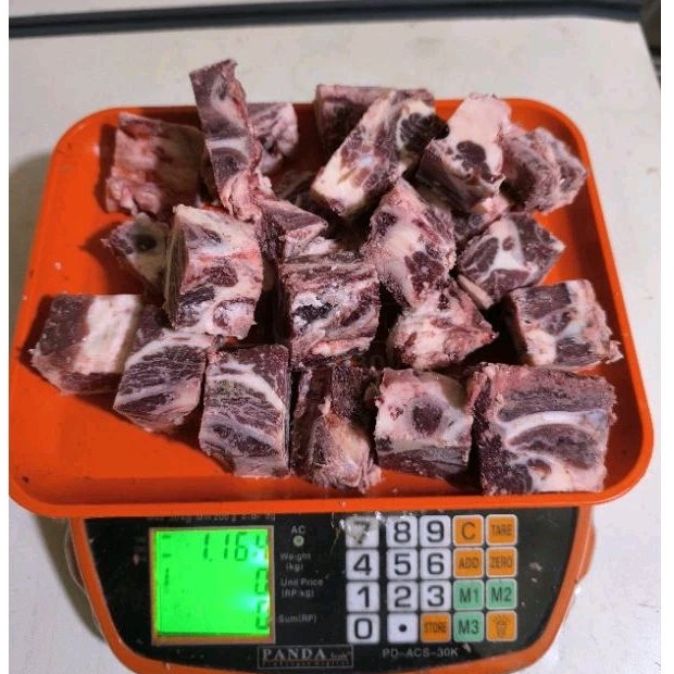 

TULANG IGA BACK BONE 1KG SOP KUAH MANTUL HARGA TERMURAH