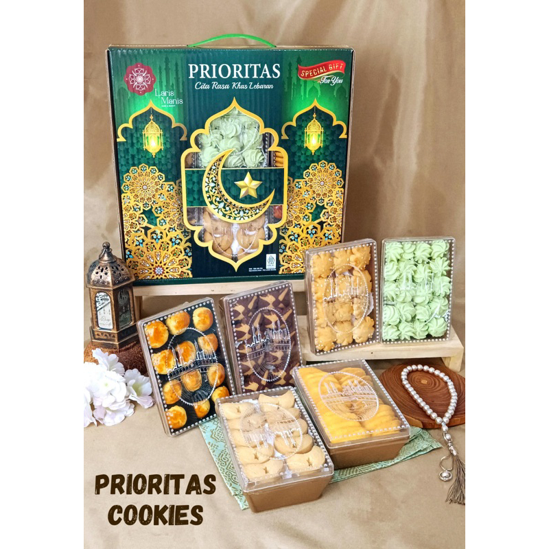 

Hampers Parcel Lebaran terbaru Prioritas Cookies Kue Kering isi 6 Toples