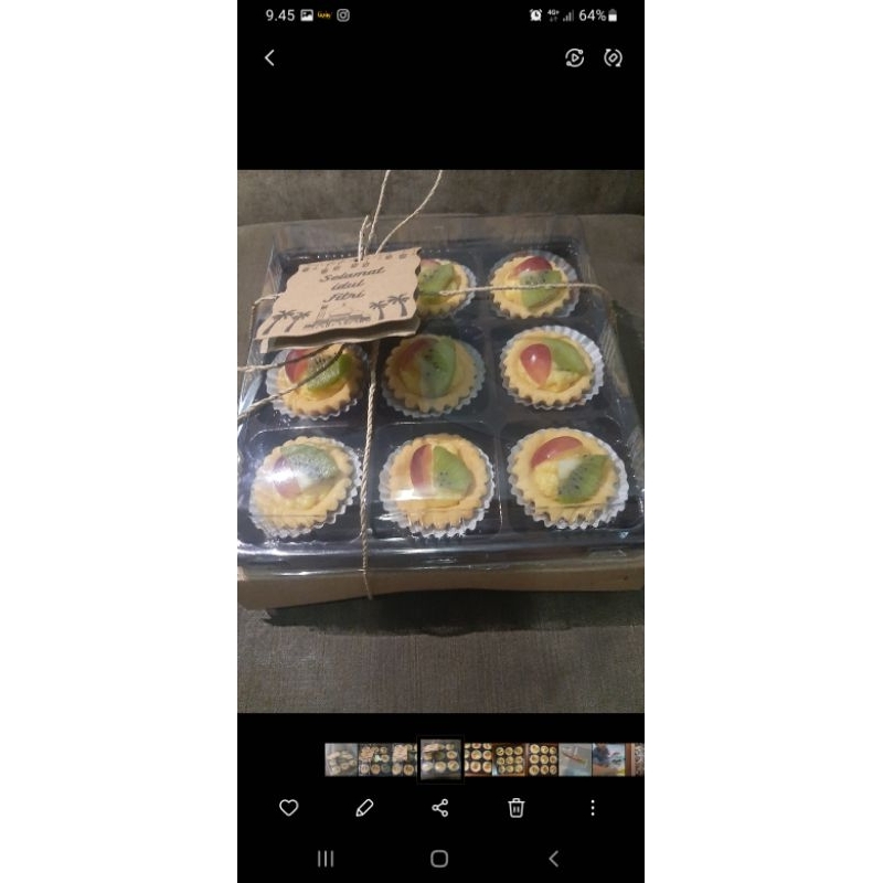 

brownies dan pie buah