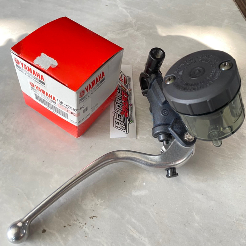 Master Rem Brembo dan Handle Handel Kanan Yamaha R1 YZF-R1 Original YGP Japan 14B-W2587-00 14B-83922