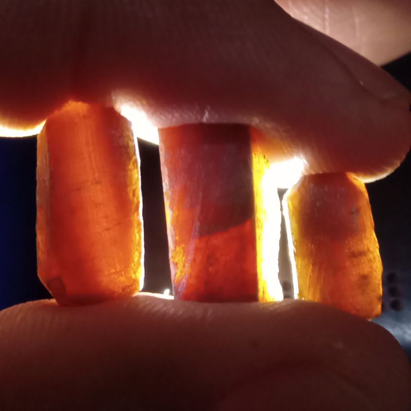 Original Kecubung Wulung Asli Baturaja Hitam Pekat Tembus Merah 3 Pieces