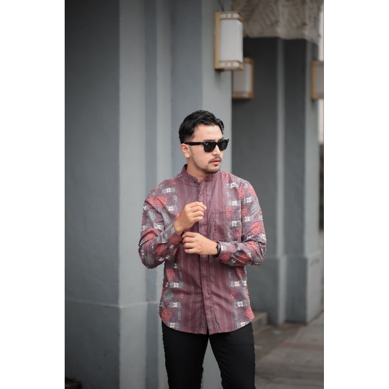 BARILIE BATIK - JUDE