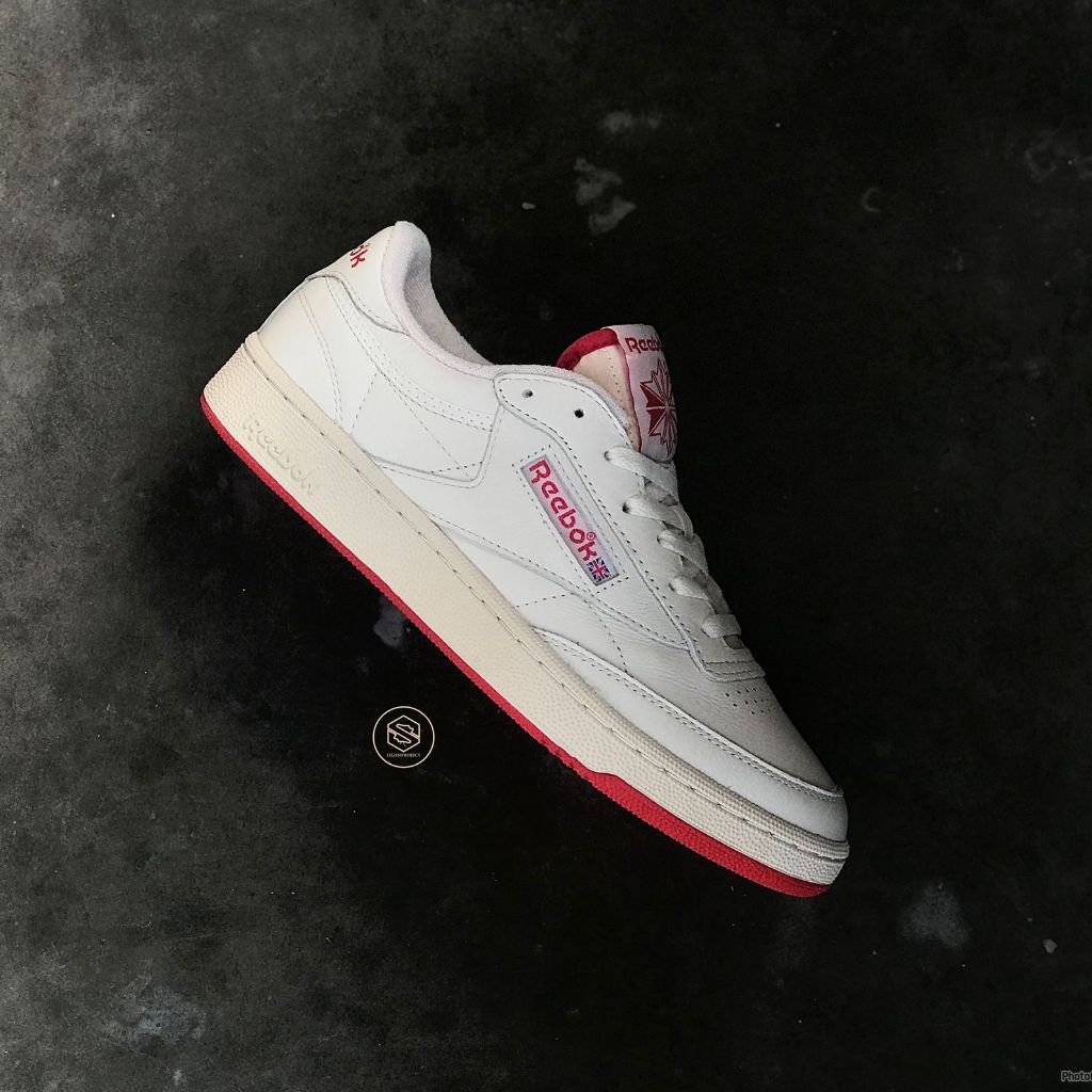 REEBOK CLASSIC CLUB C 85 VINTAGE CHALK WHITE RED NAVY BLUE ORIGINAL