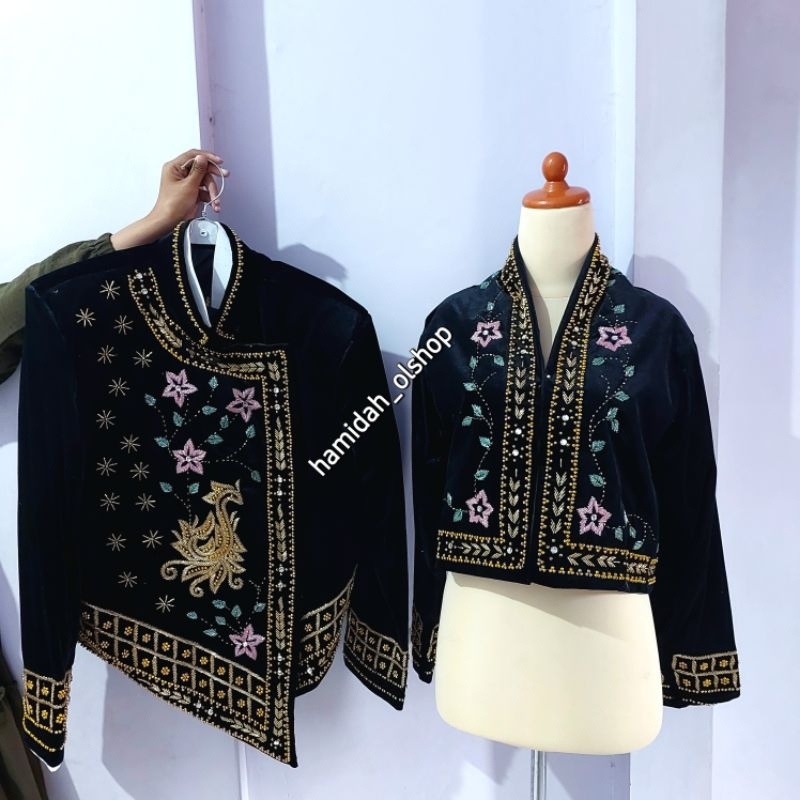 Sepasang Baju Pengantin Bludru Payet Kembang Modern
