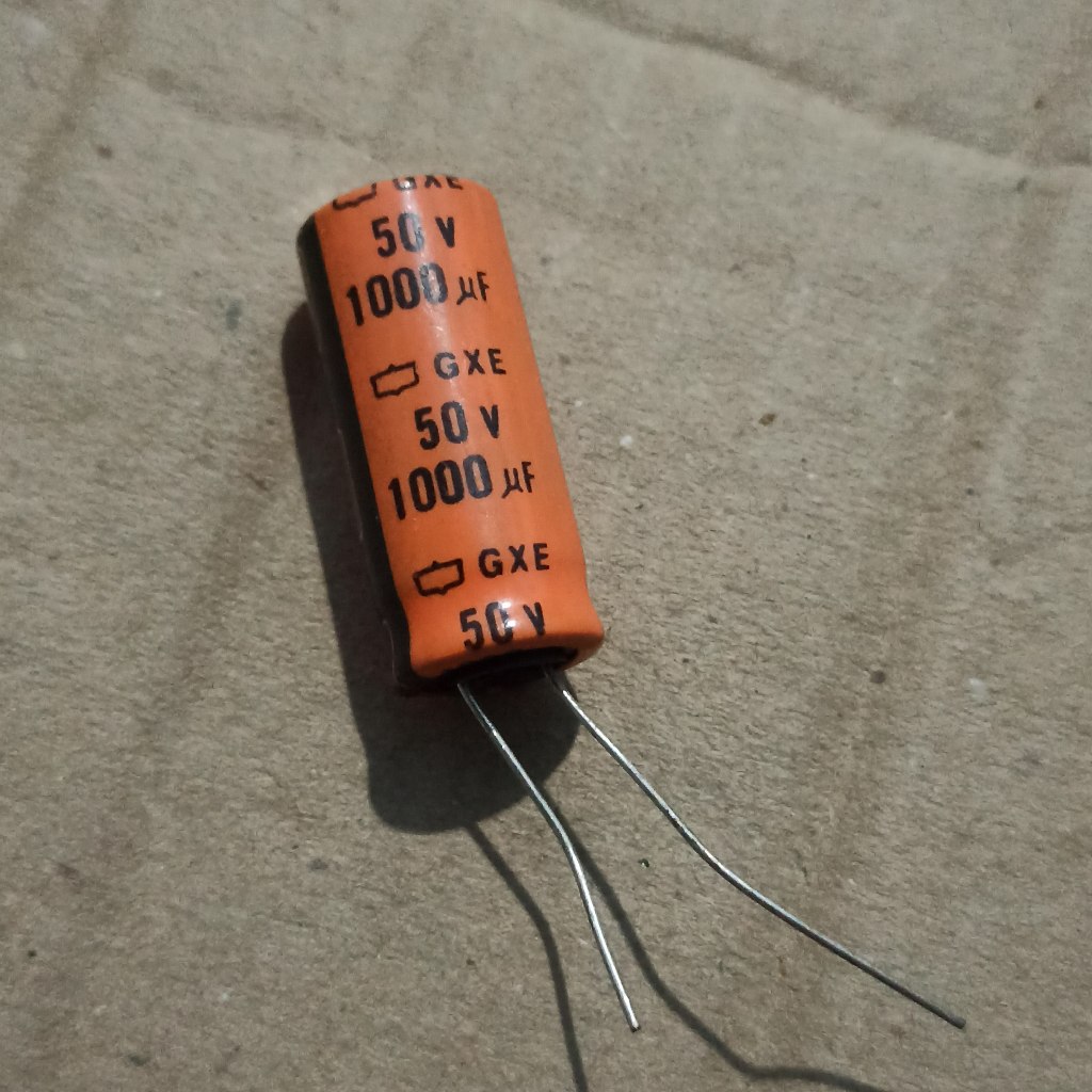 ELCO 1000uf/50volt ELKO 1000uf/50v GXE
