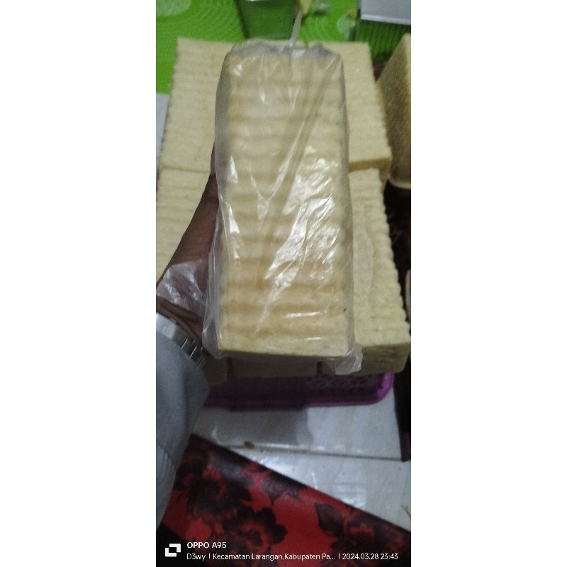 

ROTI BAKAR BANDUNG KASINO | ASLI TANPA PENGAWET BY UKURAN 20X8X8