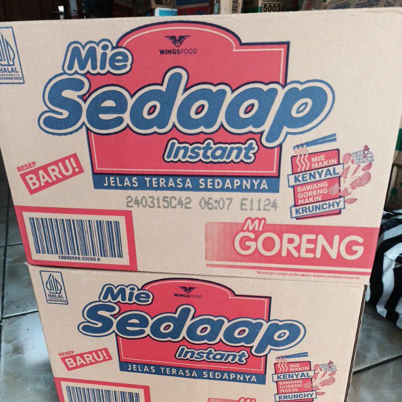 

mie SEDAAP GORENG ORIGINAL 1 DUS isi 40 pcs (exp 23/12/24)