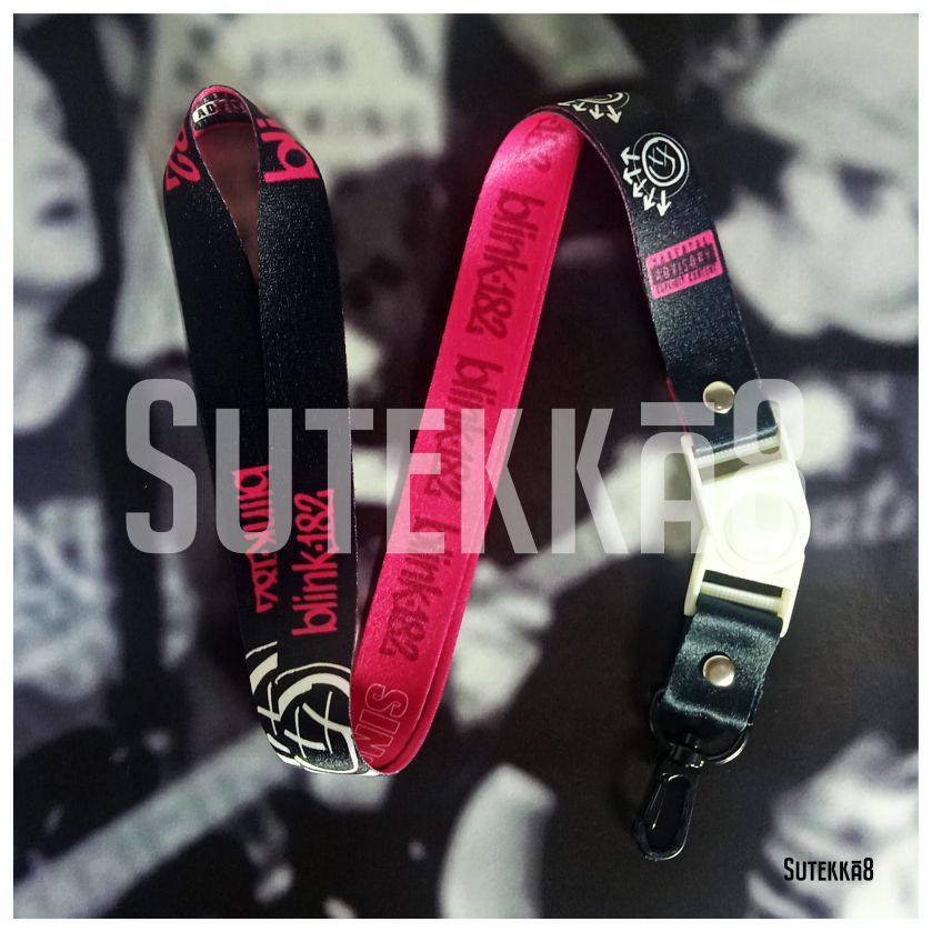 

LANYARD TALI ID CARD BLINK 182 SMILE MAGENTA