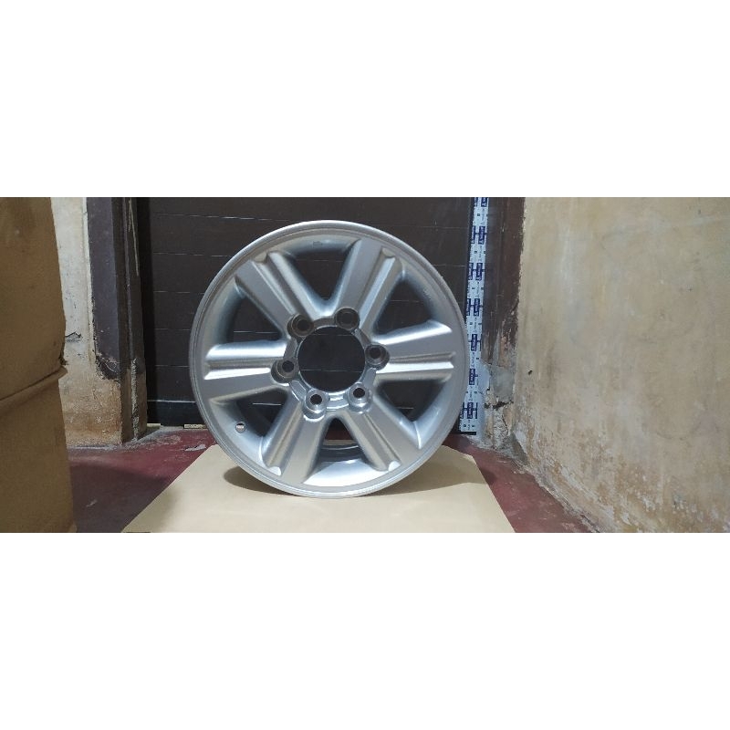 Velg Original/OEM Hilux R15