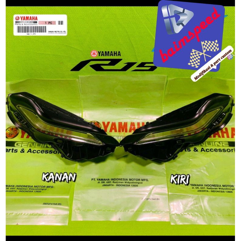 MIKA LAMPU SENJA YAMAHA R 15. ORIGINAL YAMAHA.