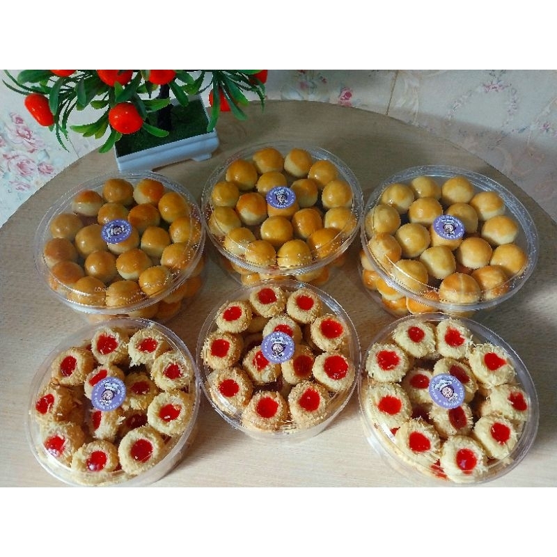 

NASTAR WISMAN MURAH (KUE KERING LEBARAN)