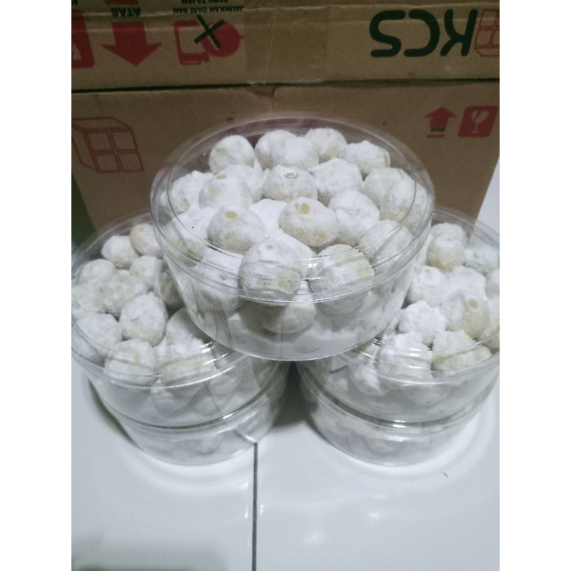 

kue putri salju/manis renyah 500gr