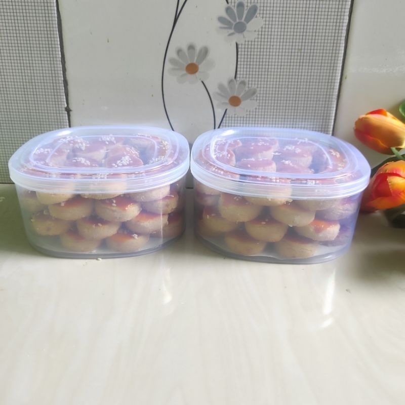 

Kue kacang Ameenah kemasan 400-420 gram