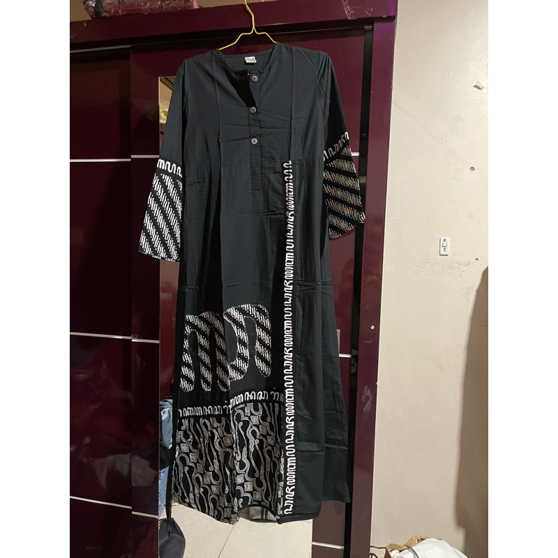 SOGAN BATIK SIZE M (preloved)