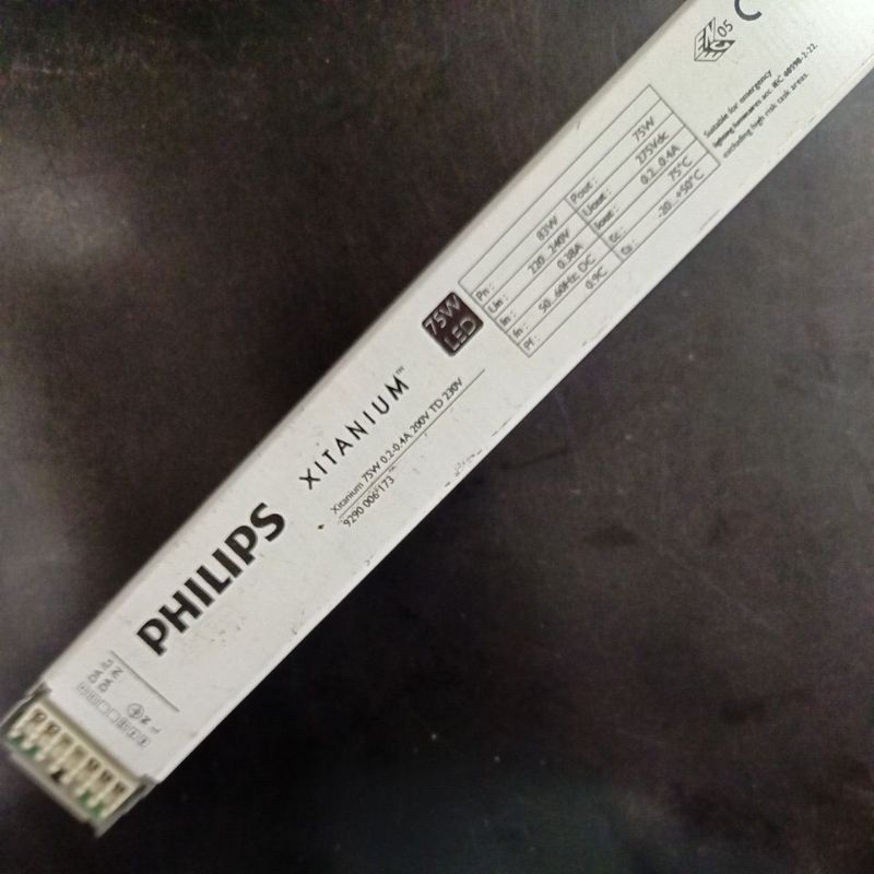 Led xitanium 75w 0.2-0.4A 200v TD 230v  9290 006 173 Philips
