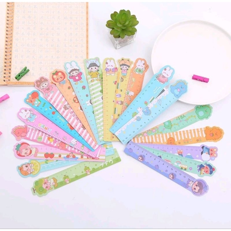 

4 Pcs Penggaris Ruler Karakter Unik Lucu 15cm