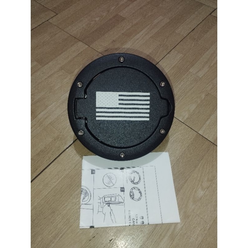 Cover tutup tangki bensin jeep wrangler rubicon JK