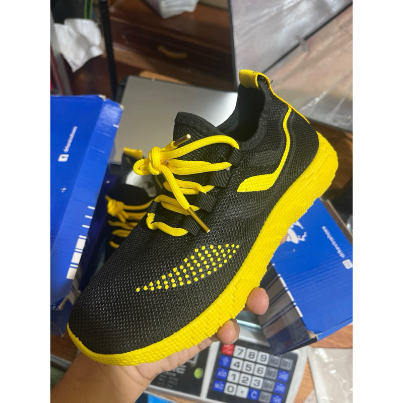 SEPATU CEWEK DR KEVIN ORIGINAL
