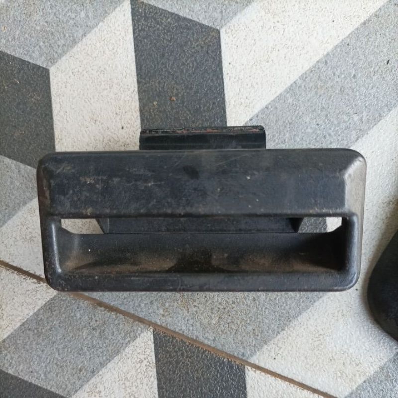 laci asbak hyundai elantra bimantara nenggala