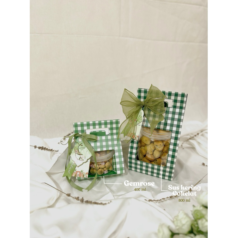 

Calla Hampers by Tukamu