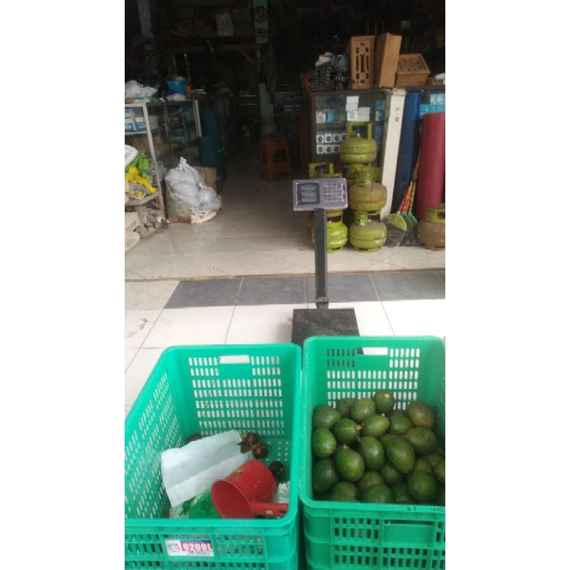 

Alpukat hijau