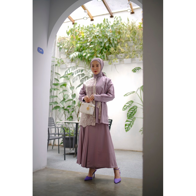 Stevy Blouse By Onya Danu Signature