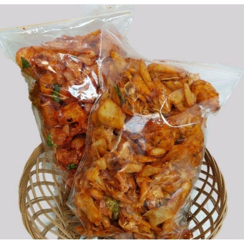 

keripik lengket pedas manis daun jeruk balado rujak