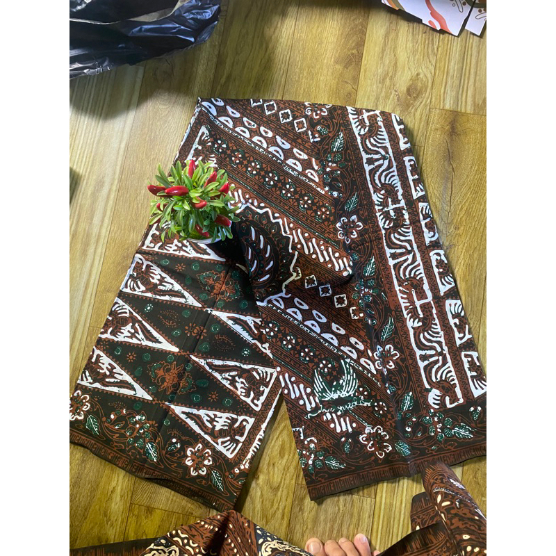 Sarung Batik Lar Gurda Premium Original limited edition / sarung batik lar gurda