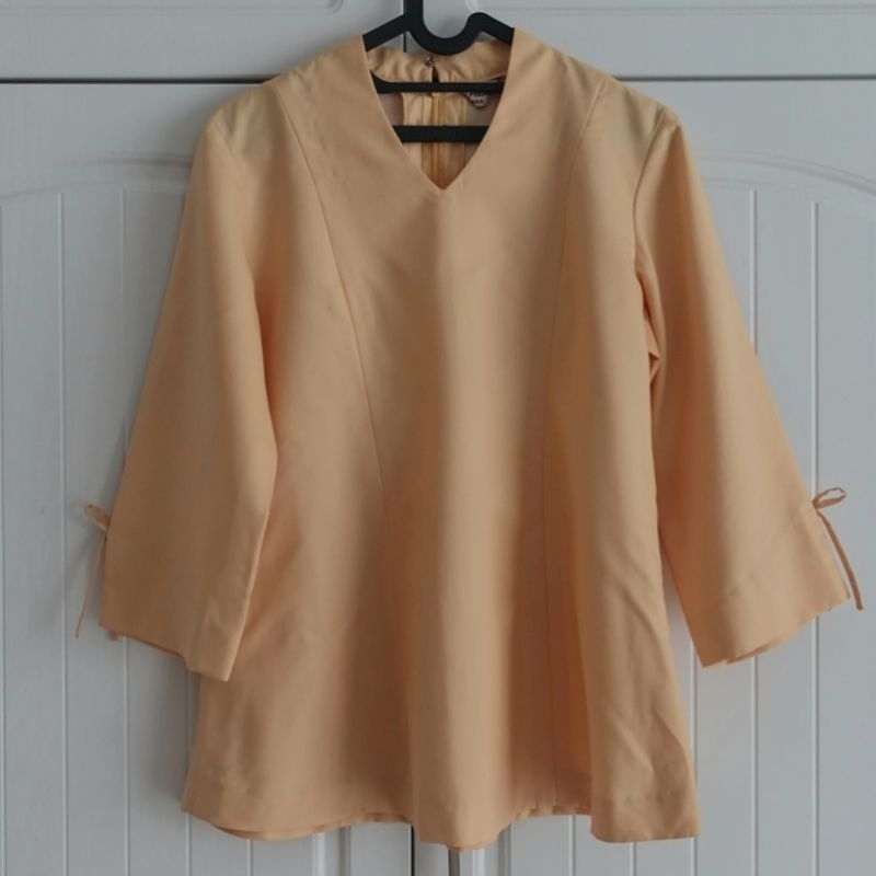 Blouse DIAN PELANGI Preloved