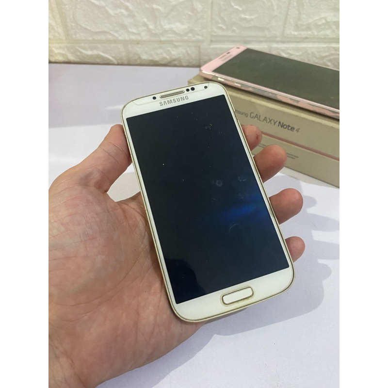 SAMSUNG S4 PUTIH WHITE SECOND PRELOVED