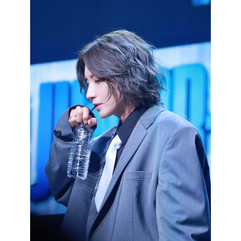 pop up store postcard siwon, pin kyuhyun