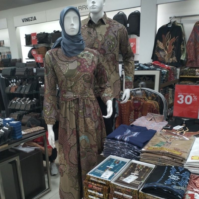 batik Krisna Wahyu,pria pendek & panjang,wanita gamis,anak pria dan wanita(size bisa ditanyakan)