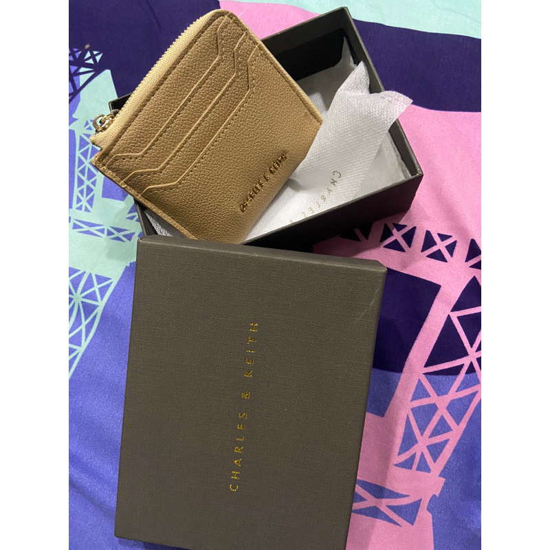 Dompet Charles n keith