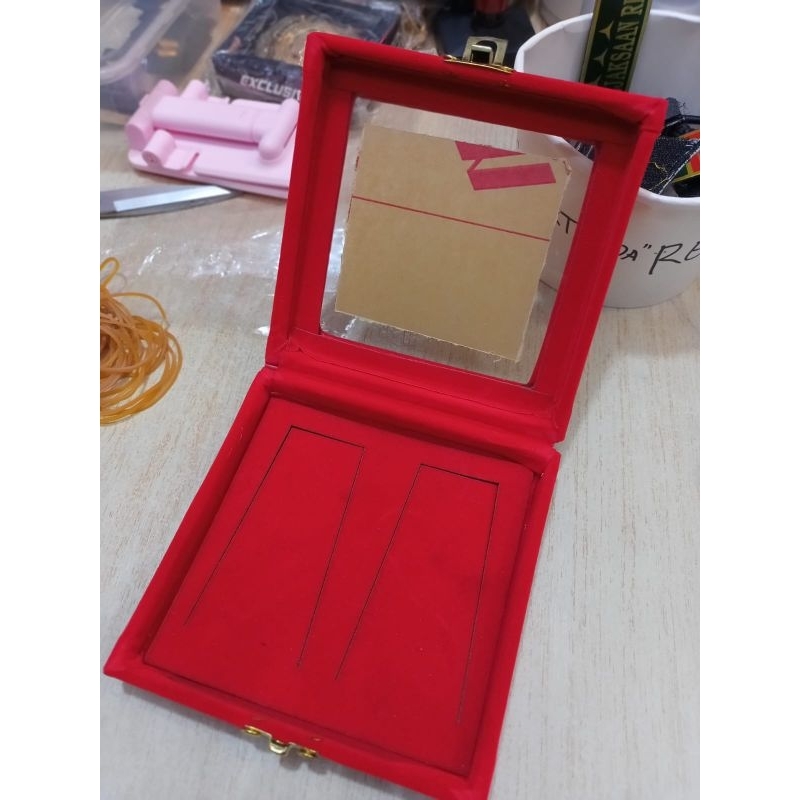 

BOX KOTAK Pangkat GIFTBOX Tanda Pangkat BLUDRU