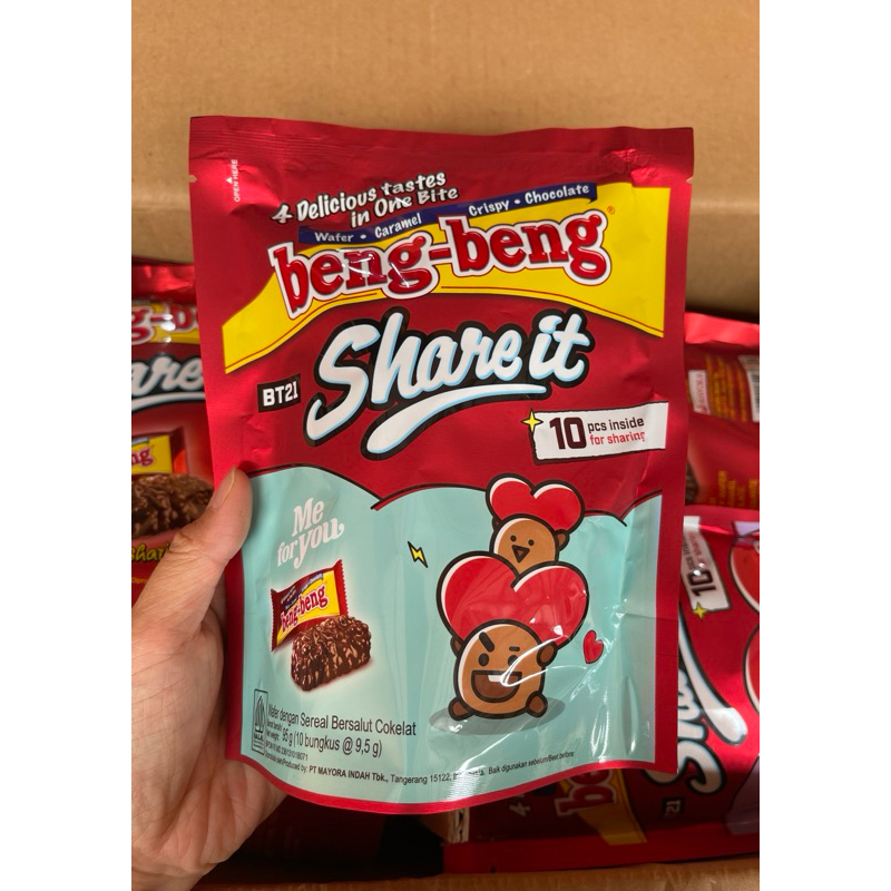 

agen distributor makanan ringan snack biskuit cemilan cokelat beng beng share it bt 21 jumbo wafer sereal bersalut cokelat pack besar